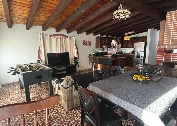 Casa Rustica-Secure Parking Included