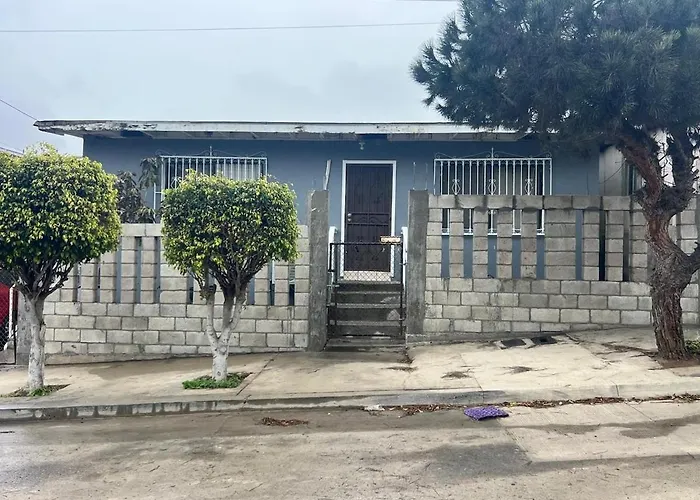 Tijuana Stay 1832